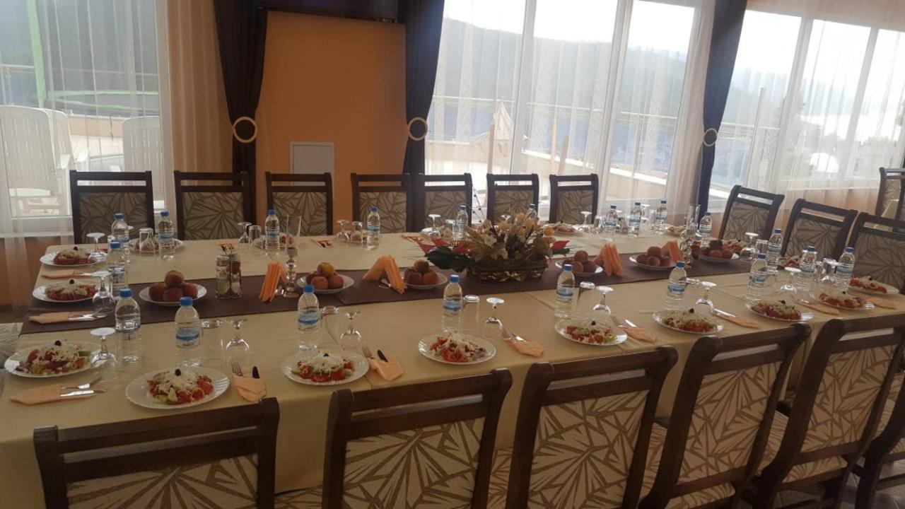Safi Hotel Dospat Exterior photo
